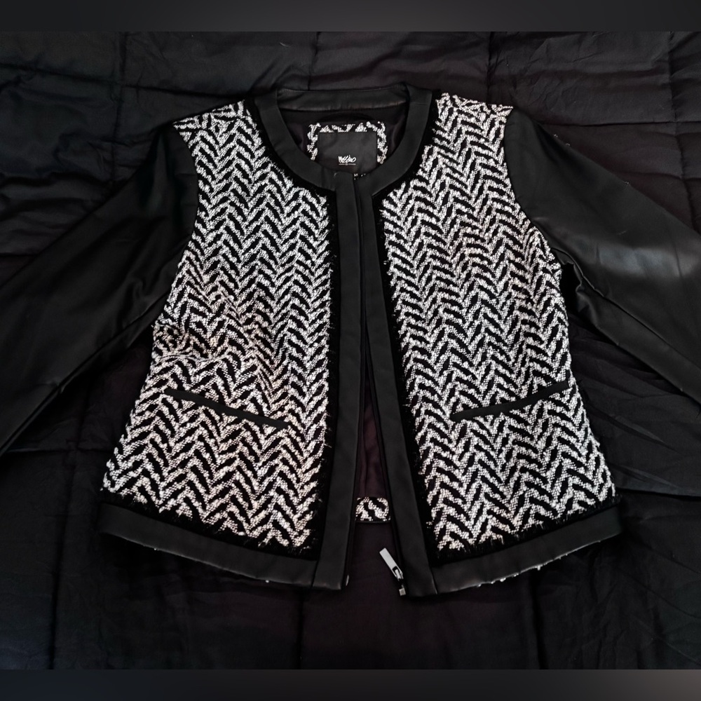 Mossimo Black and White Patterned Blazer